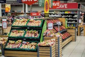 Jakie usługi informatyczne dla firm handlowych